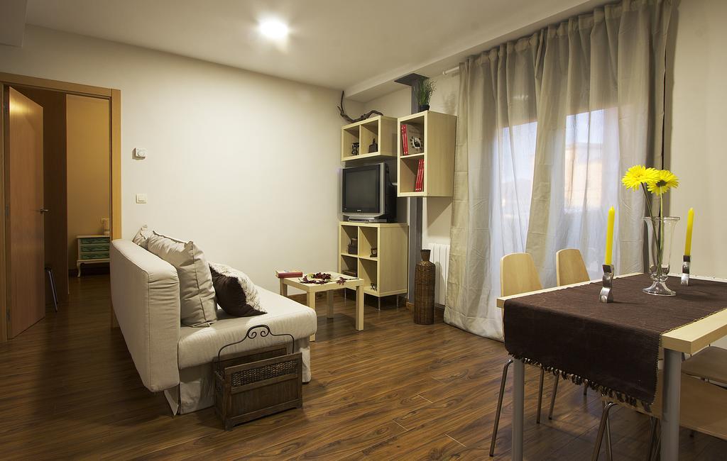 Apartamentos Albero โตโร ภายนอก รูปภาพ