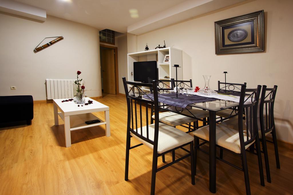 Apartamentos Albero โตโร ภายนอก รูปภาพ