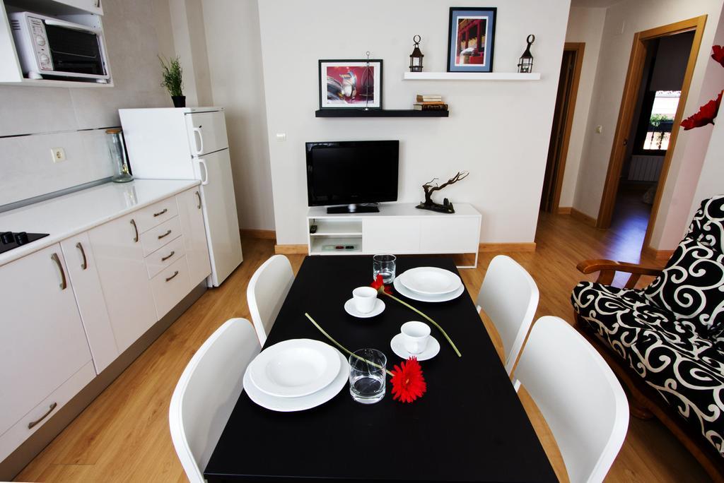 Apartamentos Albero โตโร ภายนอก รูปภาพ